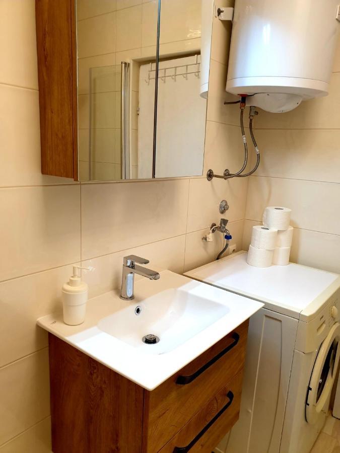 Seaside Apartments Крк Екстер'єр фото