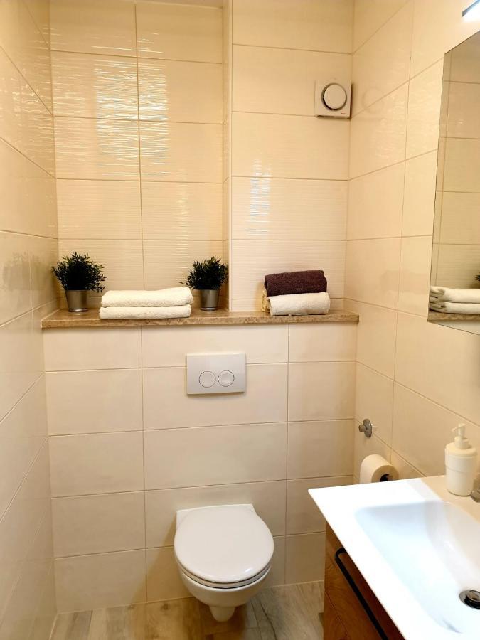 Seaside Apartments Крк Екстер'єр фото