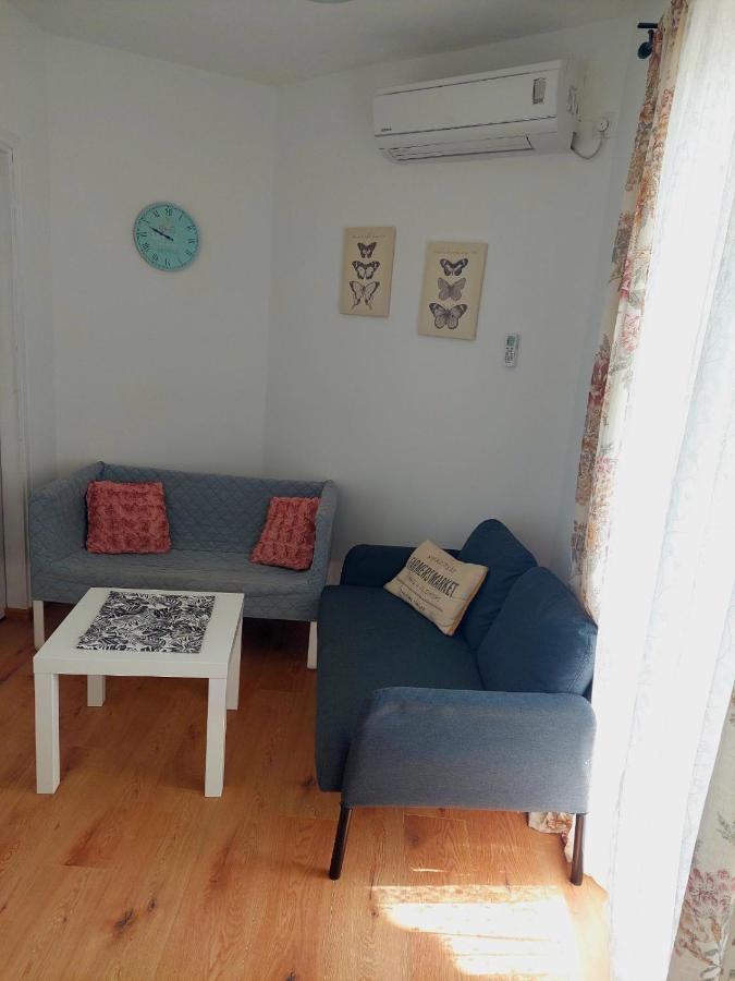 Seaside Apartments Крк Екстер'єр фото